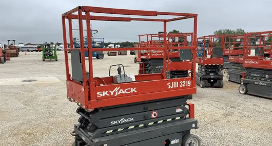 Scissor lift available for rental at Williams Diesel Service LLC in Eatonville and Seattle, WA — ideal for industrial and construction lifting tasks, offering reliable performance and ease of use.